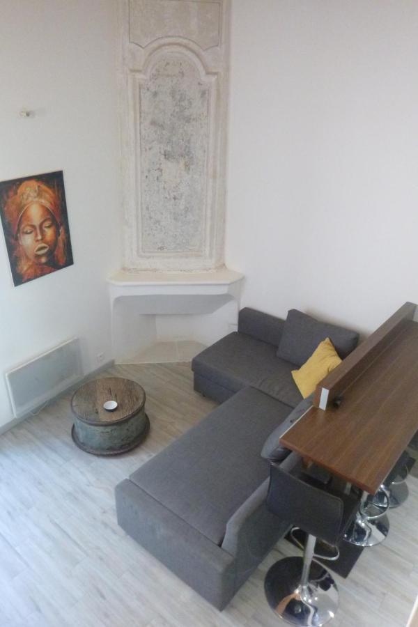 Studio Lourmarin Centre Apartment Exterior photo
